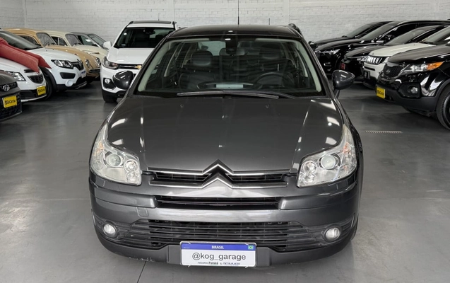 imagem-https://www.socarrao.com.br/sc-vehicle-images-prod/2697146/1784308299874-vehicle_image_1784229863_2dd227caa30e0e4af9923d8d3a4d4393.jpeg
