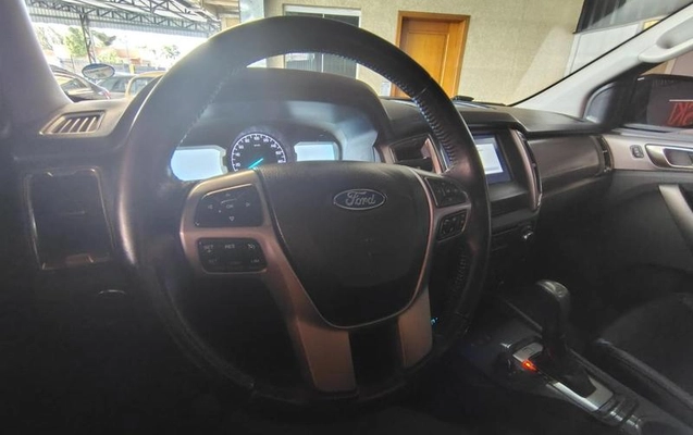 imagem-https://www.socarrao.com.br/sc-vehicle-images-prod/2697147/1788186691784-8264734_18_B_d0b65380ed.jpeg