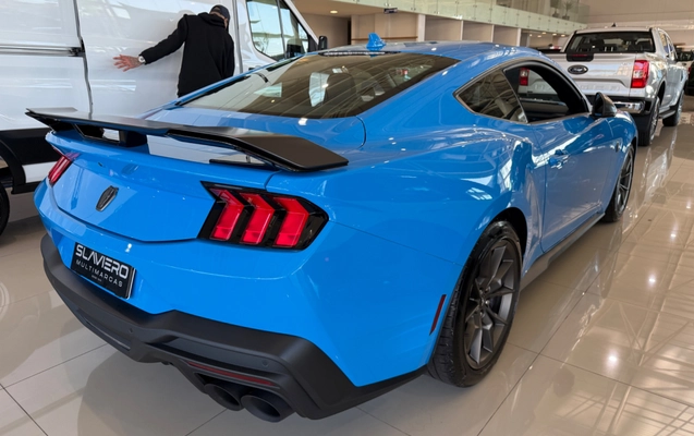 imagem-https://www.socarrao.com.br/sc-vehicle-images-prod/2697402/1789218539078-dc67df45-10c1-4a3e-bceb-950d1e0b6587.jpg