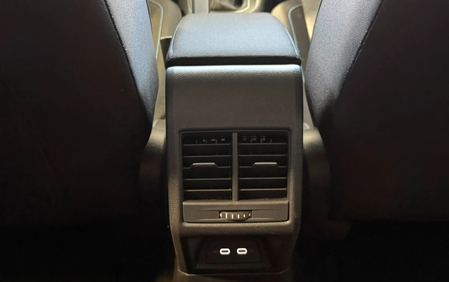 imagem-https://www.socarrao.com.br/sc-vehicle-images-prod/2697785/1784231268897-MjAuanBlZw.jpeg
