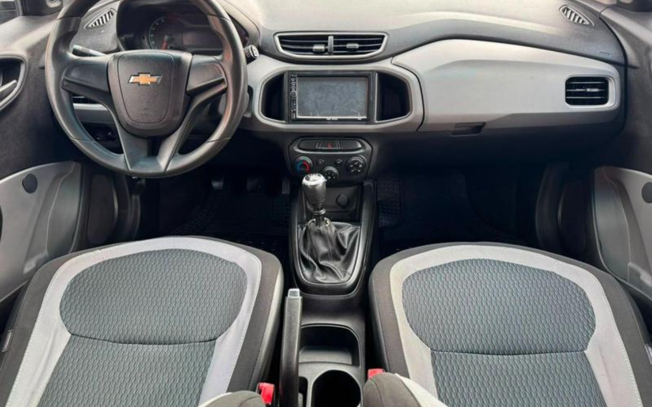 imagem-https://www.socarrao.com.br/sc-vehicle-images-prod/2697803/1784231181460-ODI4MzEzM183X0JfMTlhNTBiY2NmOC5qcGVn.jpeg