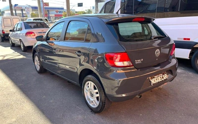 imagem-https://www.socarrao.com.br/sc-vehicle-images-prod/2697878/1785161916660-8287412_9_B_454913c181.jpeg