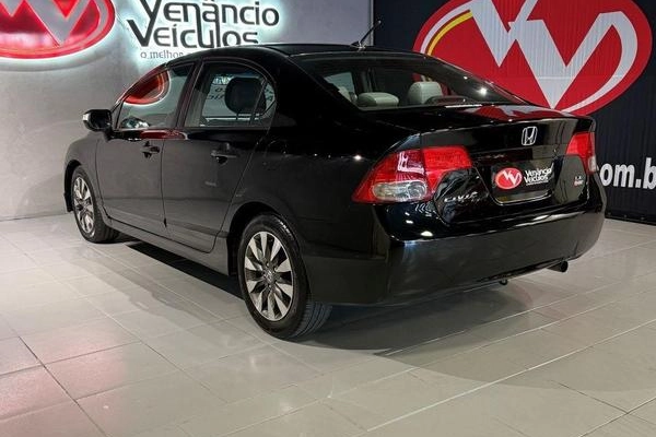 imagem-https://www.socarrao.com.br/sc-vehicle-images-prod/2698117/1785179065027-8252568_10_B_912049e336.jpeg