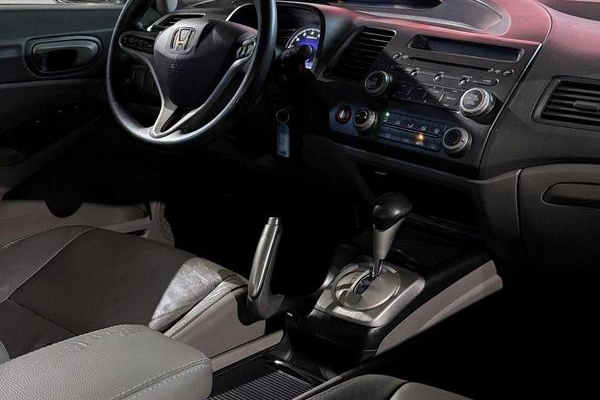 imagem-https://www.socarrao.com.br/sc-vehicle-images-prod/2698117/1785179065031-8252568_0_B_3b635e191d.jpeg