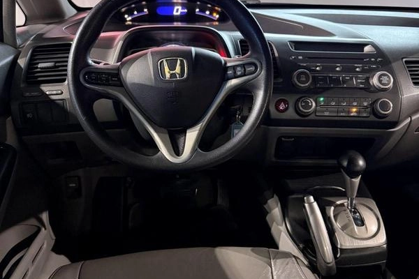 imagem-https://www.socarrao.com.br/sc-vehicle-images-prod/2698117/1785179065033-8252568_1_B_c9895a1d75.jpeg