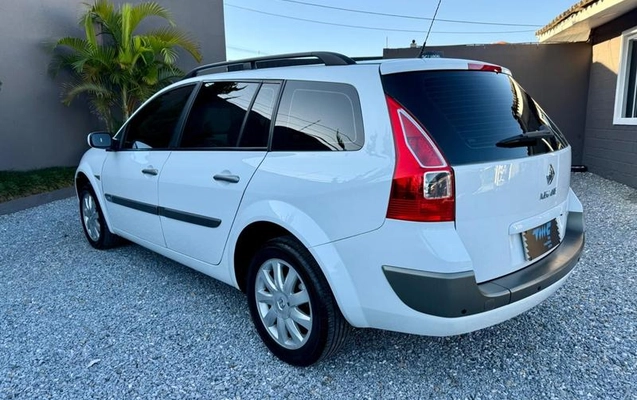 imagem-https://www.socarrao.com.br/sc-vehicle-images-prod/2698321/1784232045820-8283836_6_B_c642555122.jpeg
