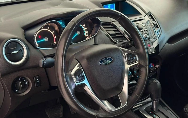 imagem-https://www.socarrao.com.br/sc-vehicle-images-prod/2698571/1789511290409-8259123_10_B_e4b7ed3bb0.jpeg