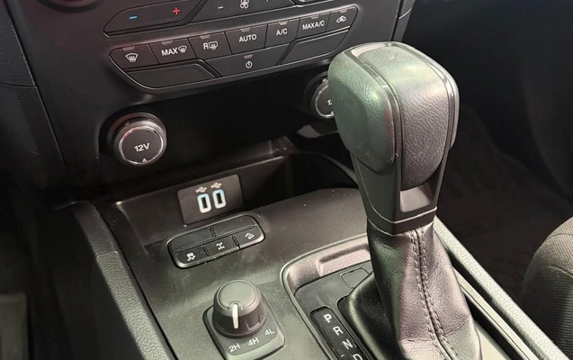 imagem-https://www.socarrao.com.br/sc-vehicle-images-prod/2698606/1789063894331-gb-2a6c6f0.jpeg