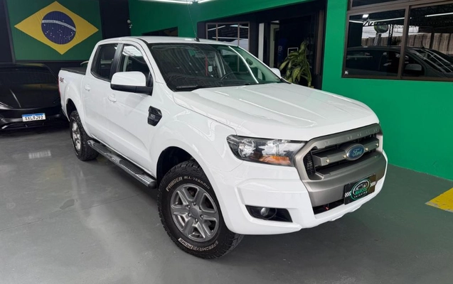 imagem-https://www.socarrao.com.br/sc-vehicle-images-prod/2698620/1787312662440-gb-9610611.jpeg