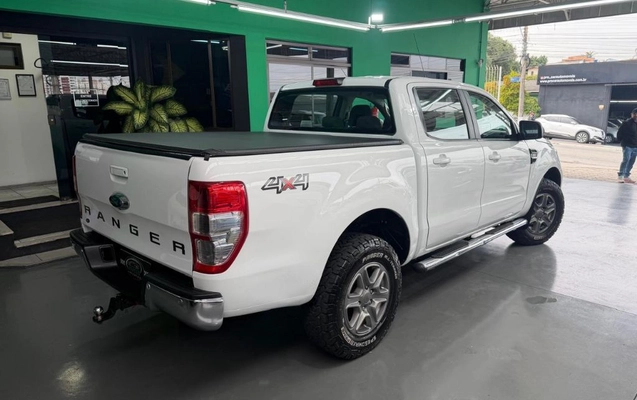 imagem-https://www.socarrao.com.br/sc-vehicle-images-prod/2698620/1787312662449-gb-128a506.jpeg