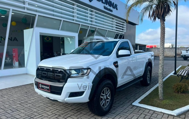 imagem-https://www.socarrao.com.br/sc-vehicle-images-prod/2698681/1784233025721-fe71874f7061471185741fe5c3d00ada_1784232853942.jpg