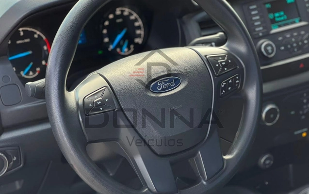 imagem-https://www.socarrao.com.br/sc-vehicle-images-prod/2698681/1784233025728-c46955a403fe47ed83afcbaf487868ff_1784232853995.jpg
