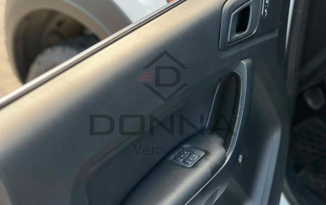 imagem-https://www.socarrao.com.br/sc-vehicle-images-prod/2698681/1784233025732-9d54b06cd8ad45ad8ecf75e644e39163_1784232854023.jpg