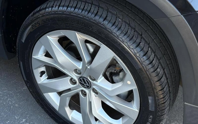 imagem-https://www.socarrao.com.br/sc-vehicle-images-prod/2699159/1784839291540-8287756_13_B_9e206db27a.jpeg