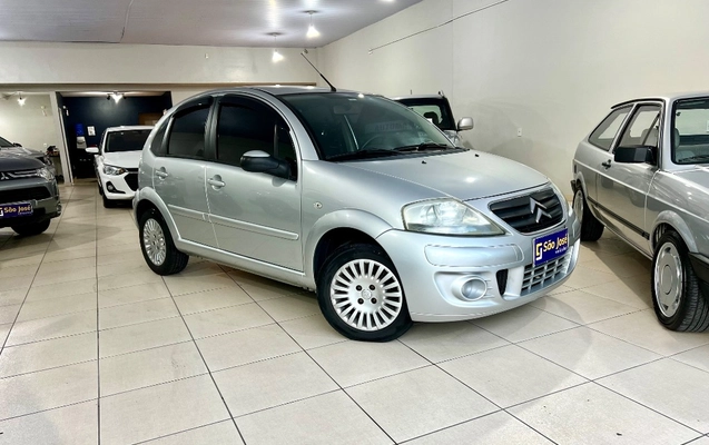 imagem-https://www.socarrao.com.br/sc-vehicle-images-prod/2699221/1788207265484-gb-888ffc5.jpeg