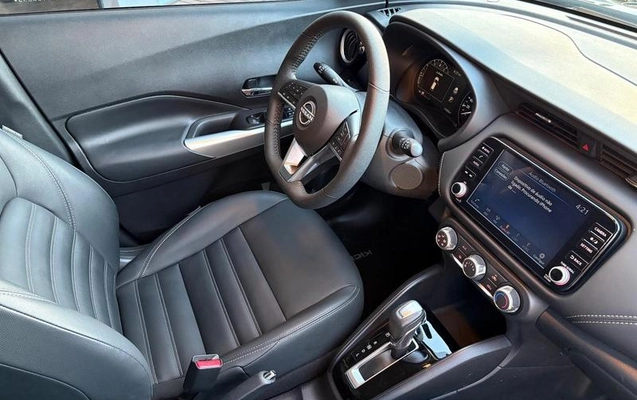 imagem-https://www.socarrao.com.br/sc-vehicle-images-prod/2699236/1789496797925-8265567_5_B_1e093c615e.jpeg