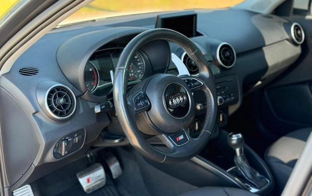 imagem-https://www.socarrao.com.br/sc-vehicle-images-prod/2699481/1791986518963-8263840_9_B_ce2067c04b.jpeg