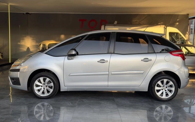 imagem-https://www.socarrao.com.br/sc-vehicle-images-prod/2699526/1785855169364-8274062_1_B_a3ee8d3ff4.jpeg