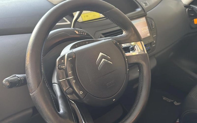 imagem-https://www.socarrao.com.br/sc-vehicle-images-prod/2699526/1785855169365-8274062_14_B_b11b69bf89.jpeg