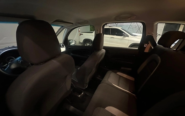 imagem-https://www.socarrao.com.br/sc-vehicle-images-prod/2700762/1784238343319-ca8a9be0ca8444539758d274b1e0bd0e_1784238148123.jpg