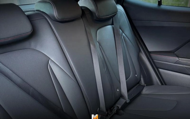 imagem-https://www.socarrao.com.br/sc-vehicle-images-prod/2703333/1788980812733-8288156_12_B_0f98ef7a85.jpeg
