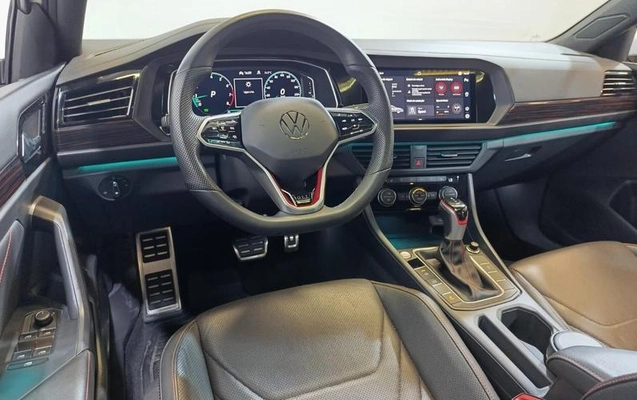 imagem-https://www.socarrao.com.br/sc-vehicle-images-prod/2706213/1792716915330-8288193_23_B_c677f0138e.jpeg