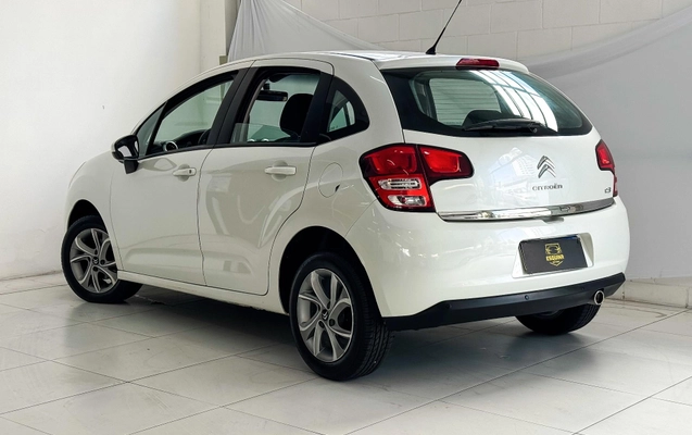 imagem-https://www.socarrao.com.br/sc-vehicle-images-prod/2716683/1786992873753-438c53ec67da488884c535eb39031cc7_1772199267822.jpg