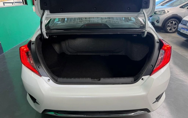 imagem-https://www.socarrao.com.br/sc-vehicle-images-prod/2716694/1789564002379-gb-cb79837.jpeg