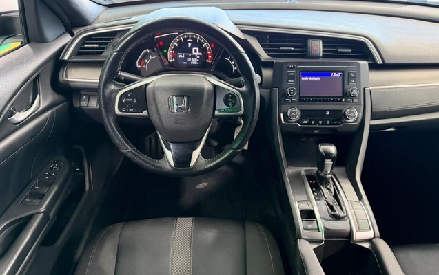 imagem-https://www.socarrao.com.br/sc-vehicle-images-prod/2716694/1789564002384-gb-a59fedb.jpeg