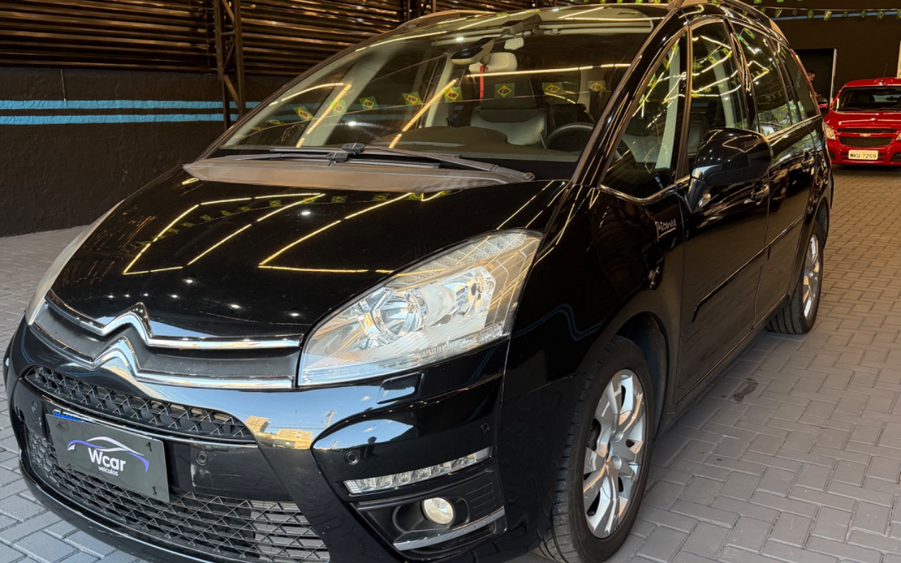 imagem-https://www.socarrao.com.br/sc-vehicle-images-prod/2716701/1784291791059-SU1HXzI0ODEuanBlZw.jpeg