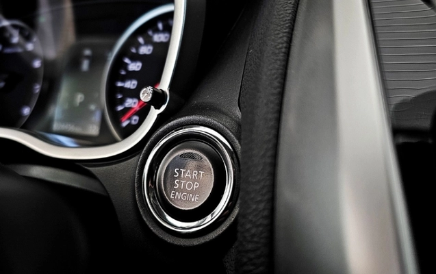 imagem-https://www.socarrao.com.br/sc-vehicle-images-prod/2716714/1789563033728-YH6cIuWS4m50sZs1CxhKlhoBUmv7fd9P.jpg