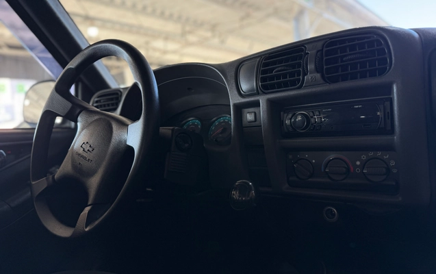 imagem-https://www.socarrao.com.br/sc-vehicle-images-prod/2716723/1784292015218-f4f71407-5213-42ce-919a-d3a57ebc2c16.jpg