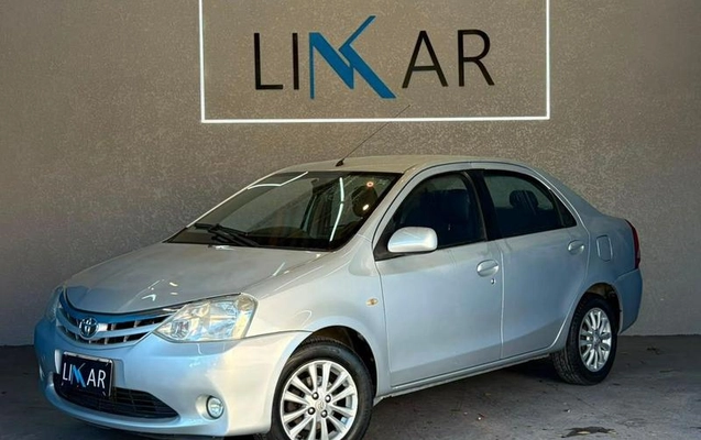 imagem-https://www.socarrao.com.br/sc-vehicle-images-prod/2716779/1787339069308-8276679_9_B_28b4e478c9.jpeg