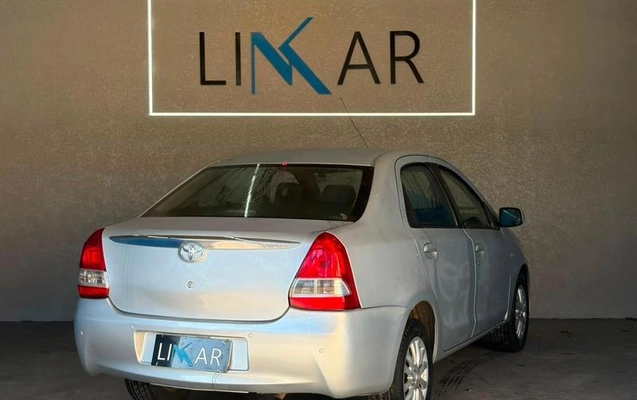 imagem-https://www.socarrao.com.br/sc-vehicle-images-prod/2716779/1787339069312-8276679_6_B_6b30a977f9.jpeg