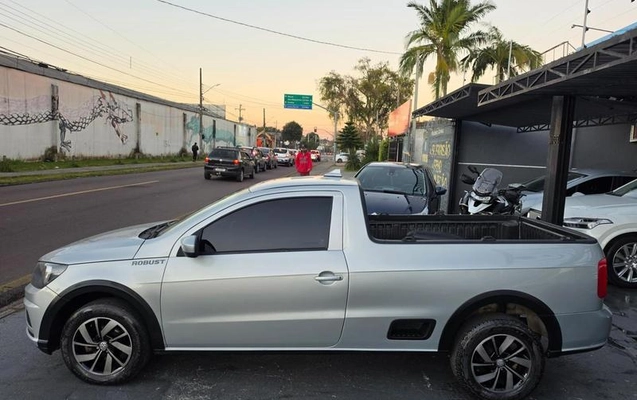 imagem-https://www.socarrao.com.br/sc-vehicle-images-prod/2716797/1784292468715-7996194_5_B_f527ab94f6.jpeg