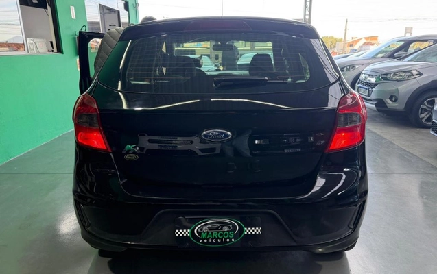 imagem-https://www.socarrao.com.br/sc-vehicle-images-prod/2716893/1788973714007-gb-74ae91b.jpeg