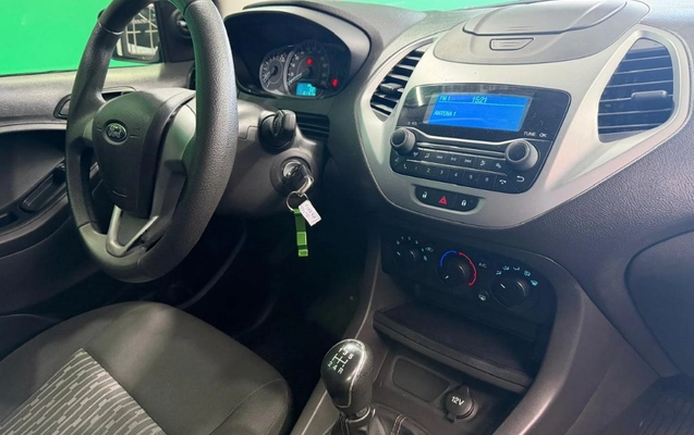 imagem-https://www.socarrao.com.br/sc-vehicle-images-prod/2716893/1788973714011-gb-9104d4c.jpeg