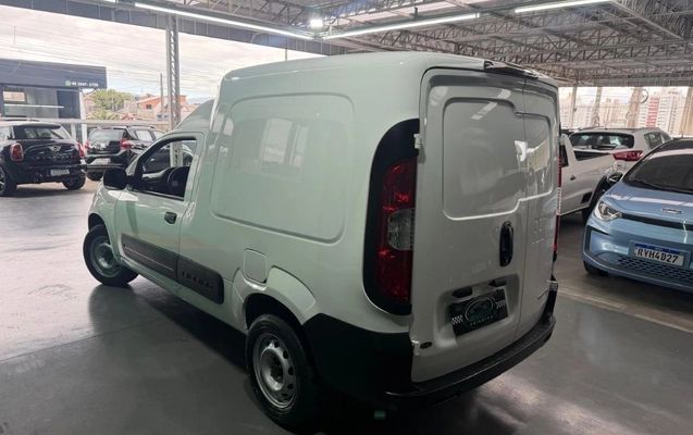 imagem-https://www.socarrao.com.br/sc-vehicle-images-prod/2716948/1787573966804-gb-678471f.jpeg