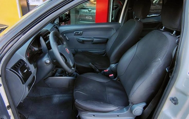 imagem-https://www.socarrao.com.br/sc-vehicle-images-prod/2716957/1787408335815-8288625_11_B_d78a64a1d8.jpeg