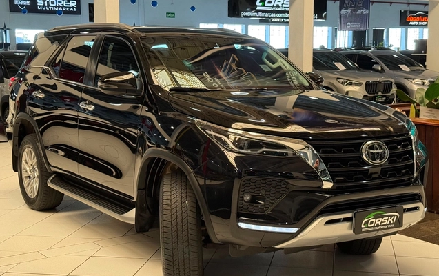 imagem-https://www.socarrao.com.br/sc-vehicle-images-prod/2717231/1784293947908-MzlhYjJlNDYtODY4My00NDRhLThiYzEtOGE5MzQ0NzgyNjI3LmpwZWc.jpeg