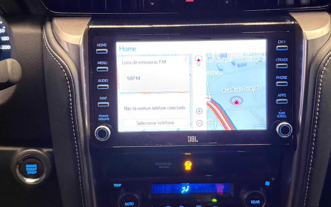 imagem-https://www.socarrao.com.br/sc-vehicle-images-prod/2717231/1784293948881-YWUxMWEyZTktNmRhOS00NDY5LWI5NmUtYmJhNjQ2MzIxYjYxLmpwZWc.jpeg