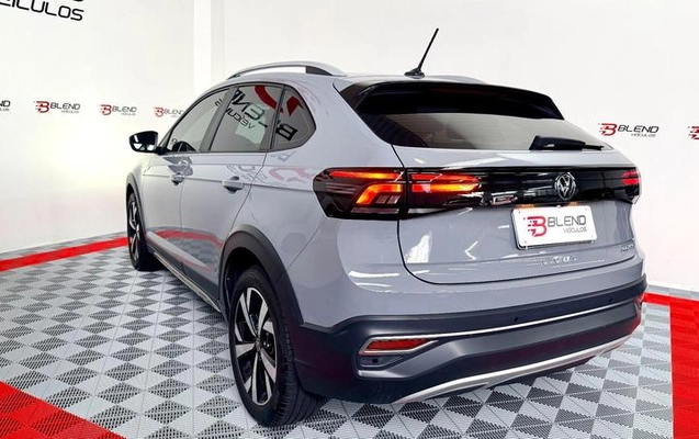 imagem-https://www.socarrao.com.br/sc-vehicle-images-prod/2717504/1789145726418-8168182_6_B_59d0570cbe.jpeg