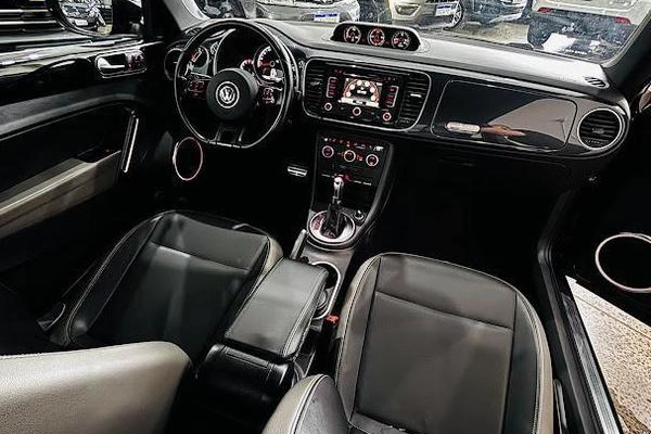 imagem-https://www.socarrao.com.br/sc-vehicle-images-prod/2717961/1784659060909-8288862_17_B_6f056898d0.jpeg
