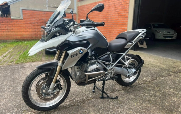 imagem-https://www.socarrao.com.br/sc-vehicle-images-prod/2717964/1784296134616-pdFXnyq1w4lhvqvmYVQ8sf1LXQP80vay.jpg
