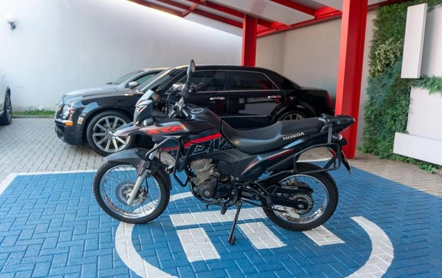 imagem-https://www.socarrao.com.br/sc-vehicle-images-prod/2718120/1789484024805-8287773_10_B_ddd7a9852d.jpeg