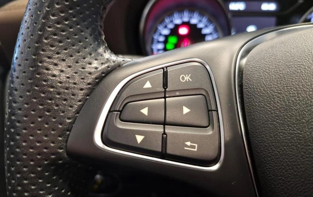 imagem-https://www.socarrao.com.br/sc-vehicle-images-prod/2718679/1789649215456-8196109_3_B_1707bb96ac.jpeg