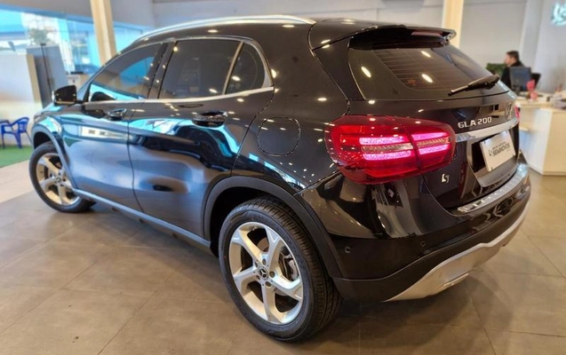imagem-https://www.socarrao.com.br/sc-vehicle-images-prod/2718679/1789649215472-8196109_14_B_35eb19b8e8.jpeg