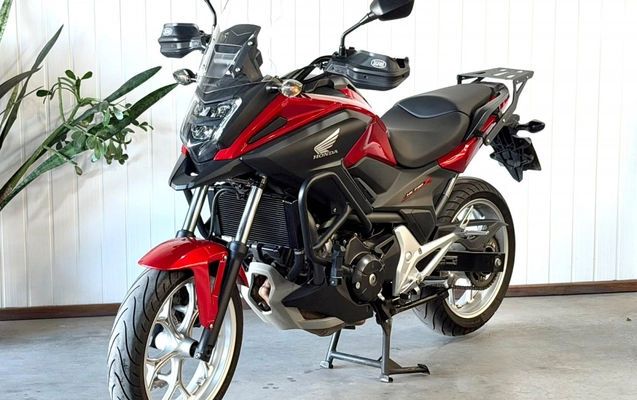 imagem-https://www.socarrao.com.br/sc-vehicle-images-prod/2718712/1784296696617-FCkmraXQqMc8fbb7DcJ8o3qHXlVMZCyp.jpg