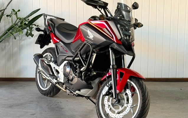 imagem-https://www.socarrao.com.br/sc-vehicle-images-prod/2718712/1784296696621-XvTUEfj3t4lBEFqR4hwFZeyVNAknoaAs.jpg