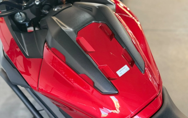 imagem-https://www.socarrao.com.br/sc-vehicle-images-prod/2718712/1784296696623-EmztyTlpj9kS9ES5eDtNyNnWYAVAVVJk.jpg
